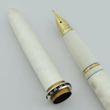 Lady Sheaffer XV Skripsert (circa 1958) - Moire Silver with