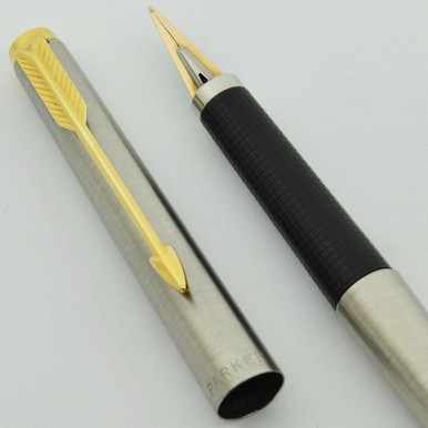 Parker 180 Fountain Pen - Flighter Style, Reversible 14k XM Nib