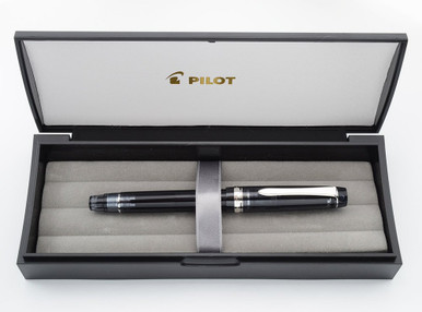 Pilot Namiki Custom Heritage 92 Fountain Pen - Smoke, Medium 14k