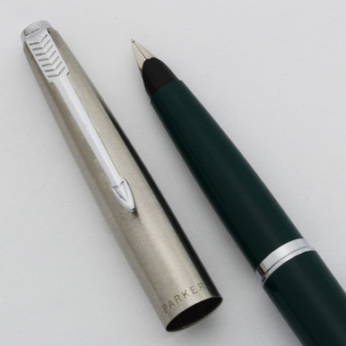 PARKER  万年筆( PARKER 45 Flighter CT Parker 45 Flighter CT Fountain Pen in Stainless Steel with M