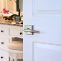 Lifestyle image of a Bravura passage lever