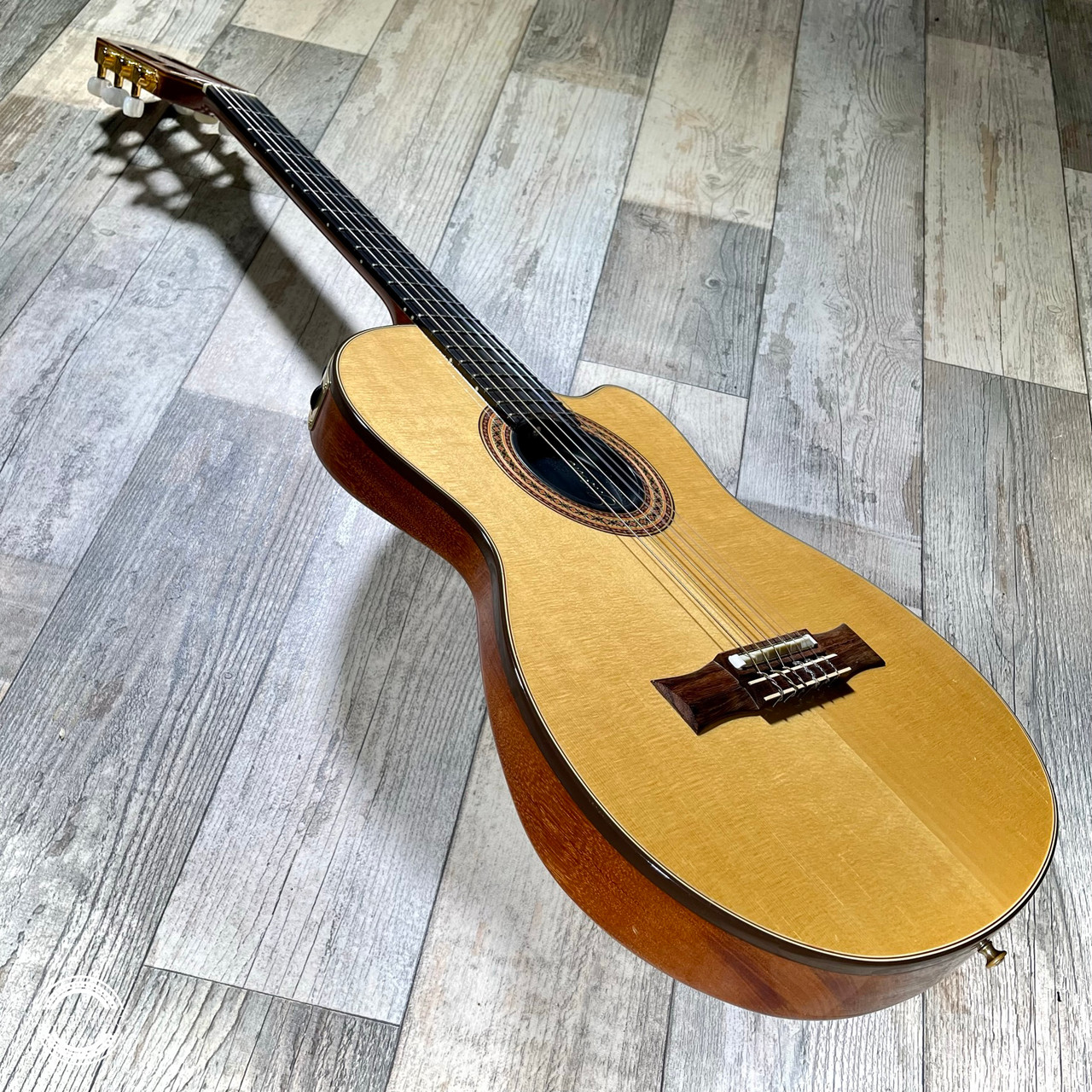 SOLD - 1998 Gibson Chet Atkins CEC - Natural