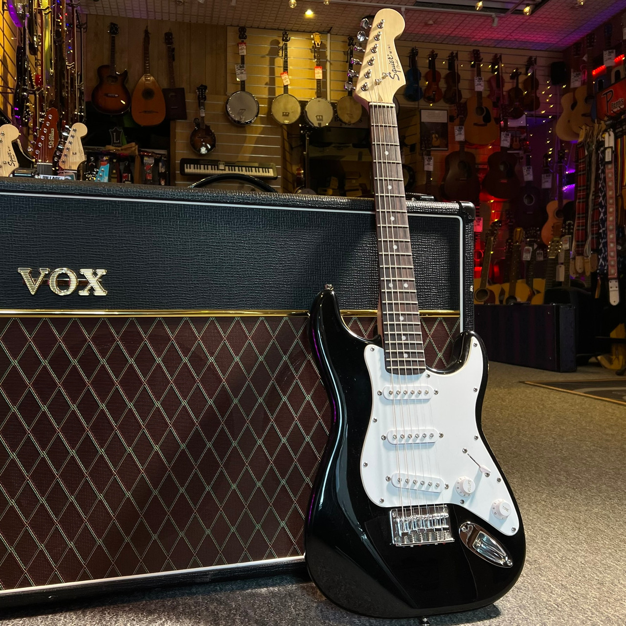 SOLD - Squier Mini Stratocaster - Black