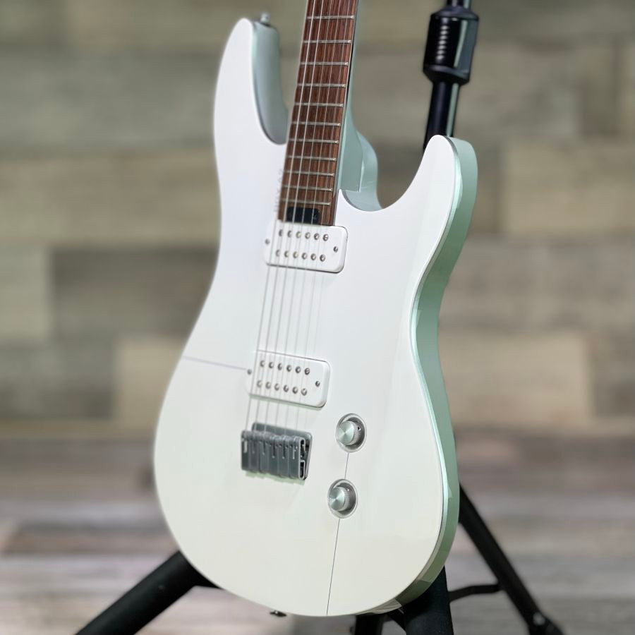 YAMAHA RGXA2 ホワイト 動画】超軽量！YAMAHA RGXA2 Whiteのご紹介！ | イシバシ楽器スタッフ