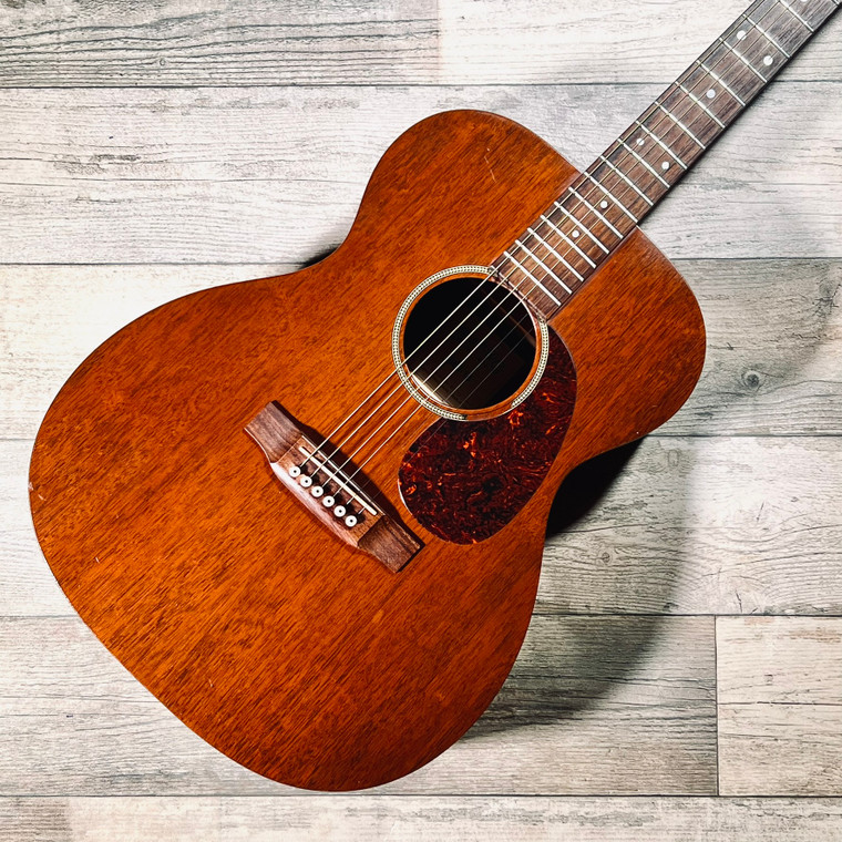 SOLD 2009 Martin 000-15