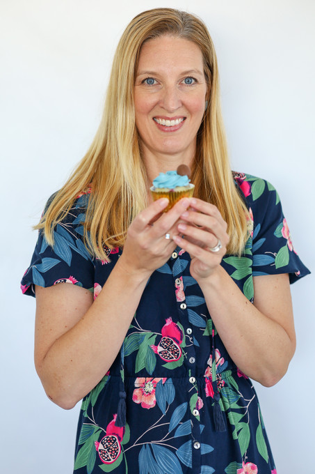 Cake Crumbs with Sue Limpus from Sues Sweet Obsession