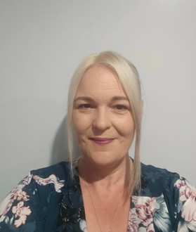 Cake Crumbs with Roxy Lothian from Roxy's Cakes & Fudge