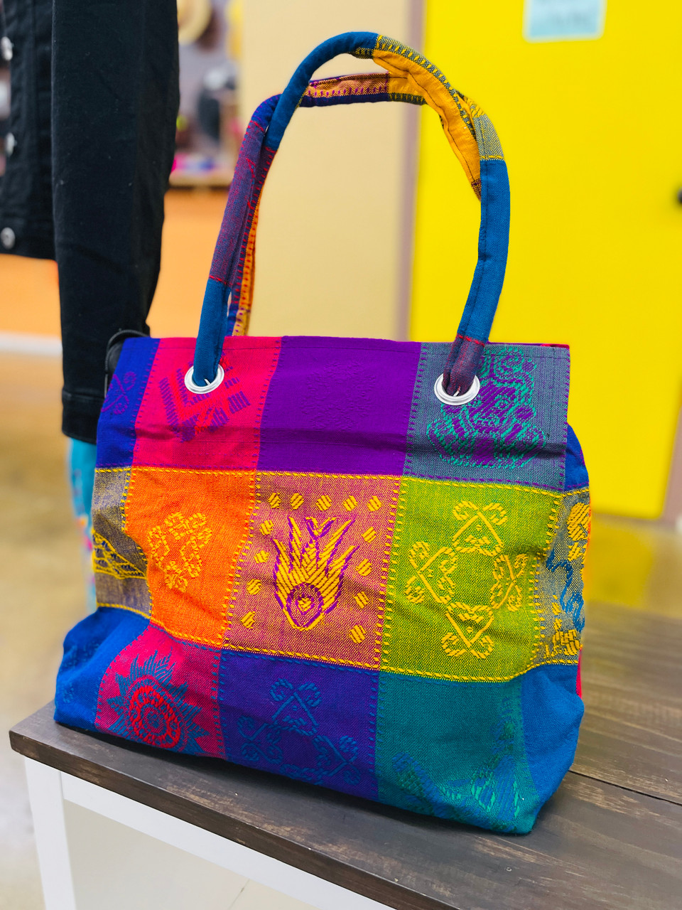 How to Design and Print a Tote Bag Pattern - Picsart Blog