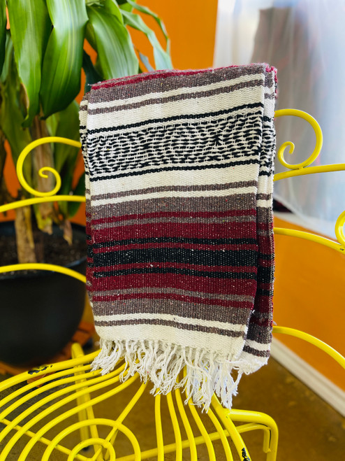 Handmade Classic Mexican Falsa Blankets 72"x 49" (Burgandy)