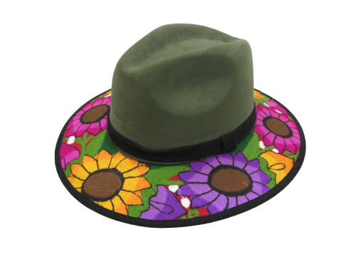 Green Puebla embroidered hat 