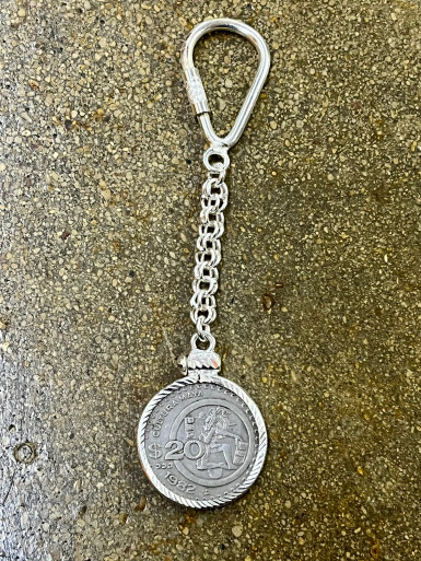 Vintage Mexican Peso Coin Key chain Retro Souvenir Keychain
