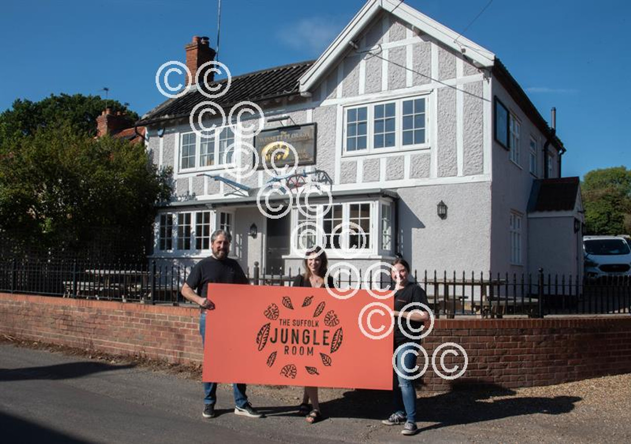 39855947Owners of the Jungle room Tony and Samantha with Tony's