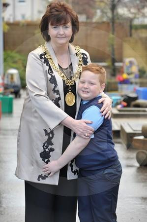 26416672-Picture Nick Ponty Lord Provost Sadie Docherty visits ...