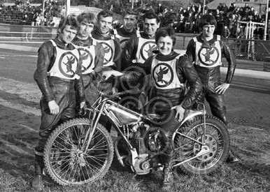 39357599-Ipswich Witches Speedway Team June 1969 Neg 13679