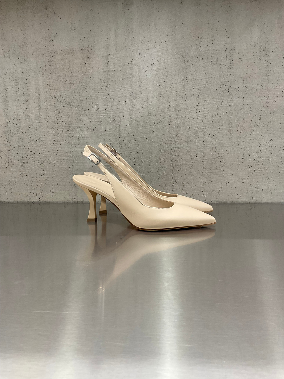 Scarpe Chanel Con Tacco A Rocchetto Chanel Tacco Rocchetto T 100