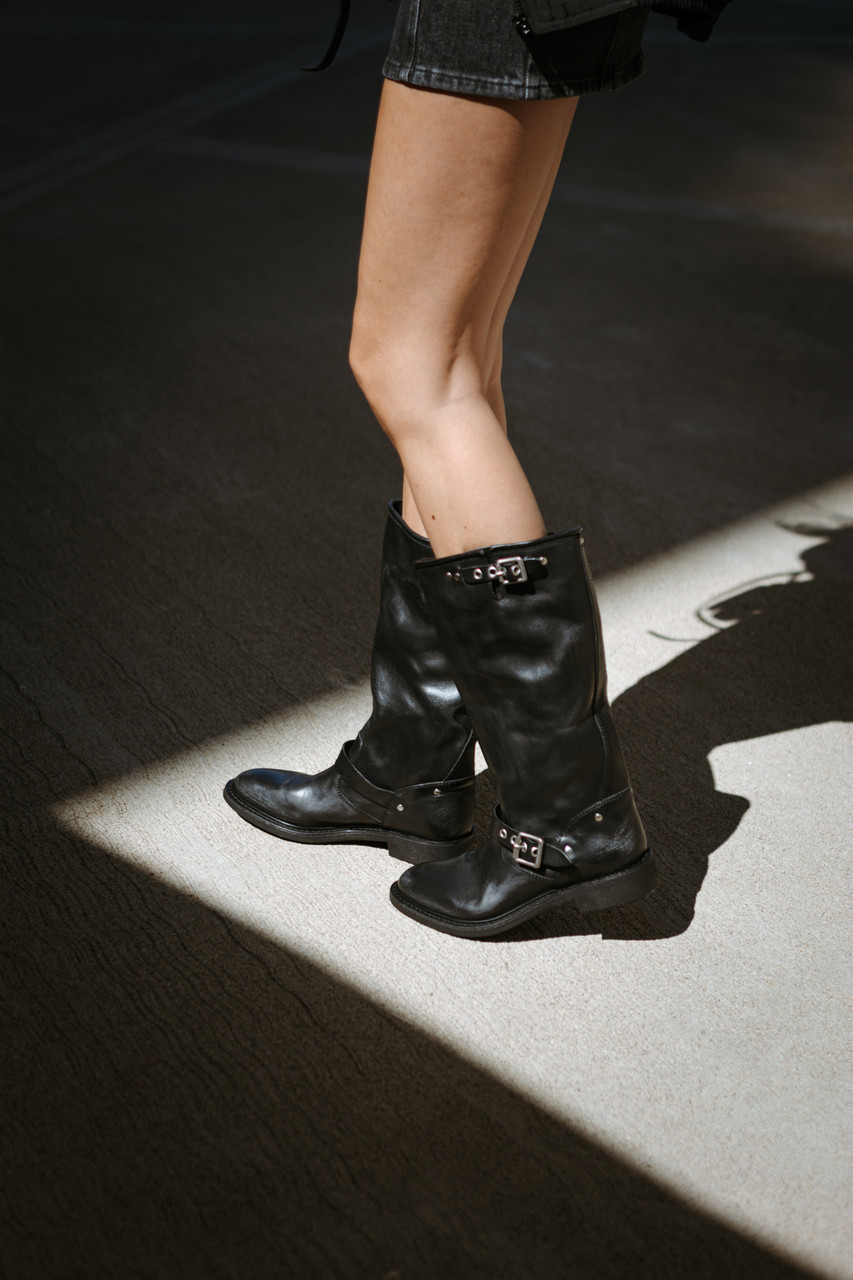 Golden Goose Stivali Biker alti in pelle nera con borchie e