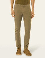 Dondup - Pantalone Gaubert slim chino in cotone stretch crusca