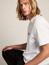 Golden Goose - T-shirt bianca Collezione Star con logo e stella nera a contrasto