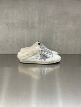 Golden Goose - Super-Star sabot donna in pelle bianca con stella glitterata argento e fodera in shearling