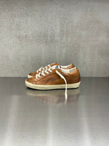 Golden Goose - Super-Star donna in pelle cuoio con stella traforata e scritte incise