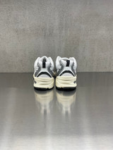 New Balance - U530ESA - argento e nera