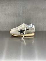 Golden Goose - Marathon uomo con tomaia in rete e suede beige e stella nera