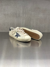 Golden Goose - Super-Star uomo in pelle burro con stella e talloncino in pelle blu notte