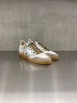 Golden Goose - Ball Star uomo in pelle bianca con stella e talloncino argento