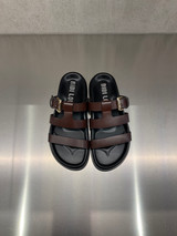 Bibi Lou - Sandalo basso in pelle marrone con fibbia oro