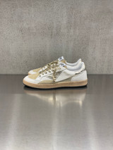4B12 - Sneakers PLAY.NEW - D2003 in pelle bianca con talloncino e logo platino
