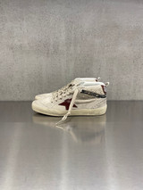 Golden Goose - Mid Star donna in suede perla con stella in pelle burgundy e inserti con ricami e perle