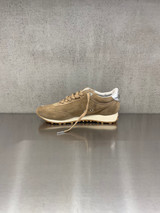 Golden Goose - Marathon uomo in suede tabacco con stella in pelle bianca e talloncino argento