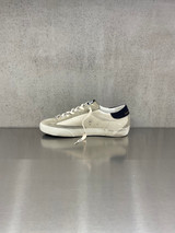 Golden Goose - Super-Star uomo in pelle ghiaccio con stella verde oliva e talloncino in suede nero