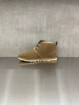 UGG - Allacciata da uomo Neumel in pelle scamosciata fango