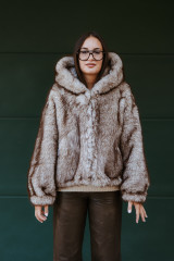 ully - Parka corto reversibile tortora con pelo sfumato marrone