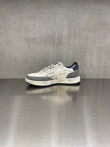 Premiata - Sneakers Nous in pelle bianca e grigia