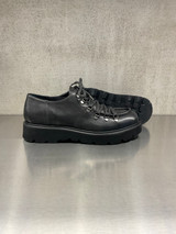 Pawelk's - Stringata in pelle con allacciatura stile trekking nera