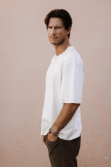 Golden Goose - T-shirt Unisex Star in cotone bianco vintage con stampa nera sul retro