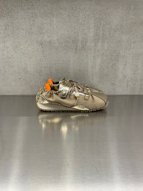 Loafer - Sneakers in pelle e tessuto con punta squadrata oro e tortora