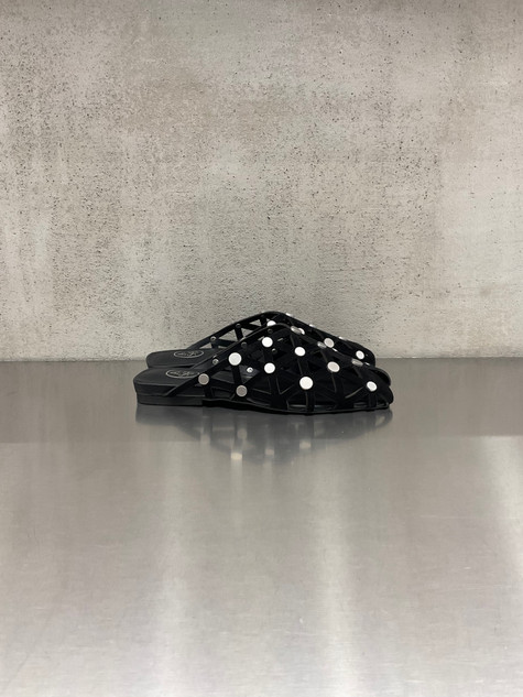 Ash - Sabot  open toe Bone in pelle nera con borchie