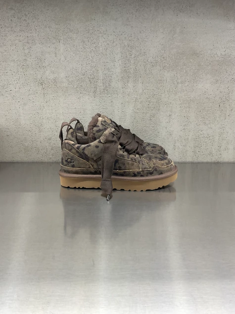 UGG - Sneaker Lowmel Spotted camouflage - chestnut - CHE
