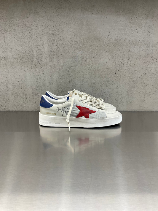 Golden Goose - Stardan uomo in pelle ghiaccio con stella in camoscio rosso