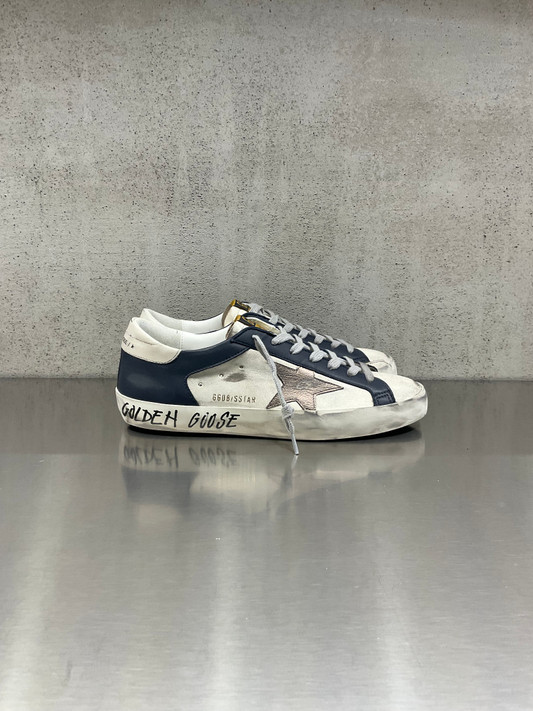 Golden Goose - Super-Star uomo in pelle burro e blu con stella laminata bronzo