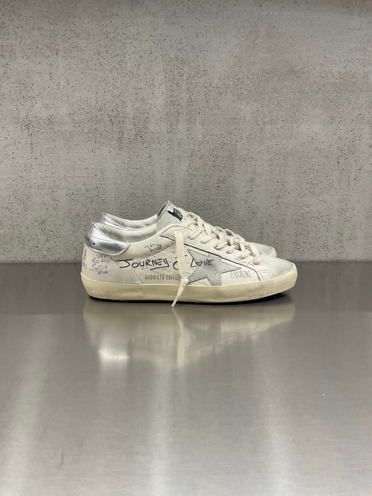 Golden Goose - Super-Star uomo in pelle burro con scritte e talloncino argento