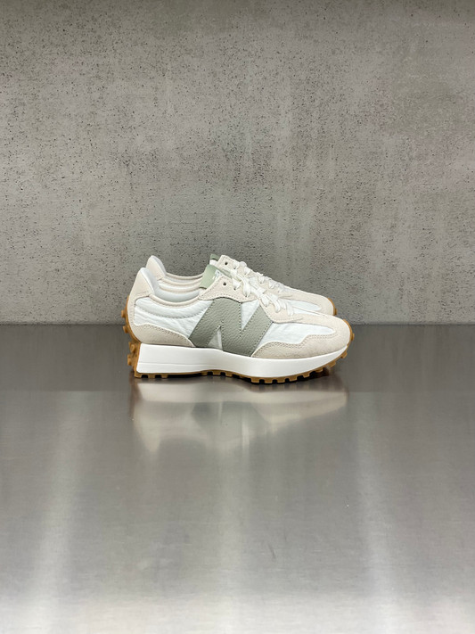 New Balance - W327FTA - bianca e verde salvia