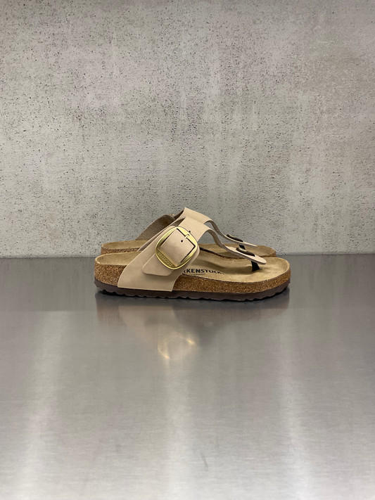 Birkenstock - Gizeh Big Buckle Pelle oliata - Sand