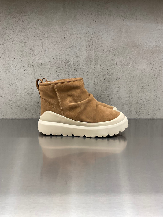 UGG - Boot uomo Heritage utility mini nocciola/grigio chiarissimo - chestnut / whitecap - CWTC