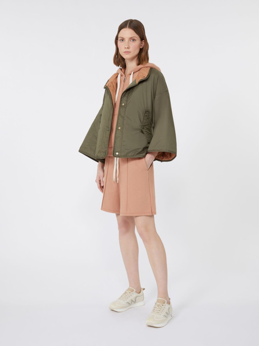 Max Mara Weekend - Giacca Ronco reversibile in tela antigoccia verde kaki e caramello Max Mara Weekend - Giacca Ronco reversibile in tela antigoccia verde kaki e caramello