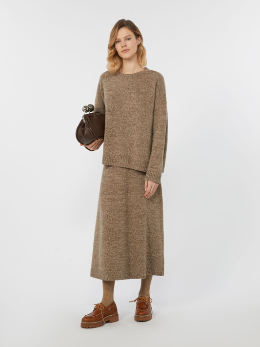Max Mara Weekend - Maglia Sibarige girocollo in filato di lana nocciola Max Mara Weekend - Maglia Sibarige girocollo in filato di lana nocciola