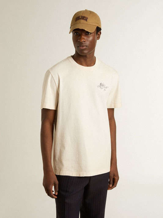 Golden Goose - T-shirt da uomo con stampa sul cuore e sul retro dall'effetto lived-in Golden Goose - T-shirt da uomo con stampa sul cuore e sul retro dall'effetto lived-in